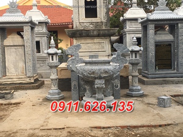 Gia lai^ Lư hương lăng mộ bằng đá đẹp