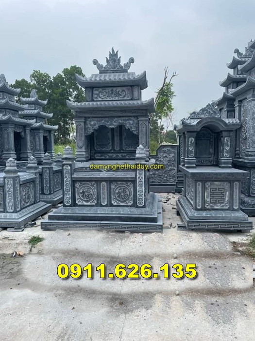 Lắp Đặt Mộ Đơn Giản Bằng Đá Khối Bán Tại HƯNG YÊN