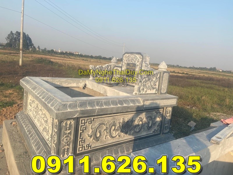 Mẫu Chụp Mộ Bằng Đá Tự Nhiên Bán Tại QUẢNG NINH