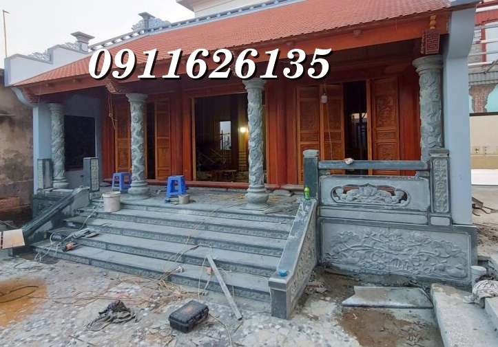 cơ sở chúng tôi chuyên sản xuất và bán lắp đặt tận nơi các sản phẩm ,Cột đồng trụ đá xanh rêu ,Cột đồng trụ đá xanh đen ,Cột cổng đá chạm rồng phượng ,Cột cổng đá nhà thờ họ ,Cột cổng đá đình làng ,Cột cổng đá chùa ,Cột cổng đá tam quan ,Cột cổng đá nguyên khối