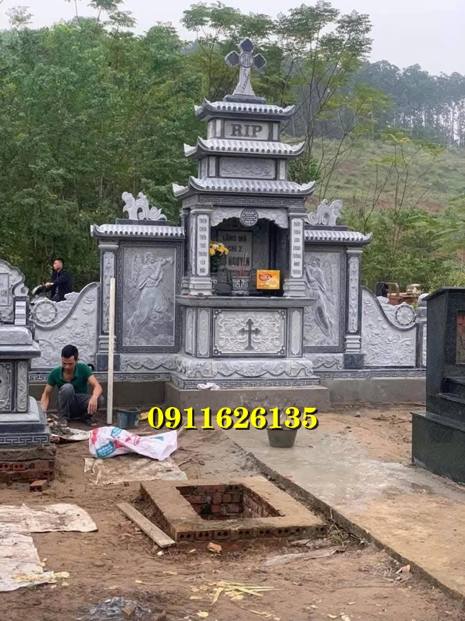 cơ sở chúng tôi chuyên sản xuất và lắp đặt ,toàn quốc sản phẩm đá như am thờ thần linh thiên địa, bàn thơ chư thiên trước nhà, bàn thờ phật cửu trùng thiên, bàn thờ bằng đá granite hoa cương, bàn thờ ông thiên địa tiền chủ,