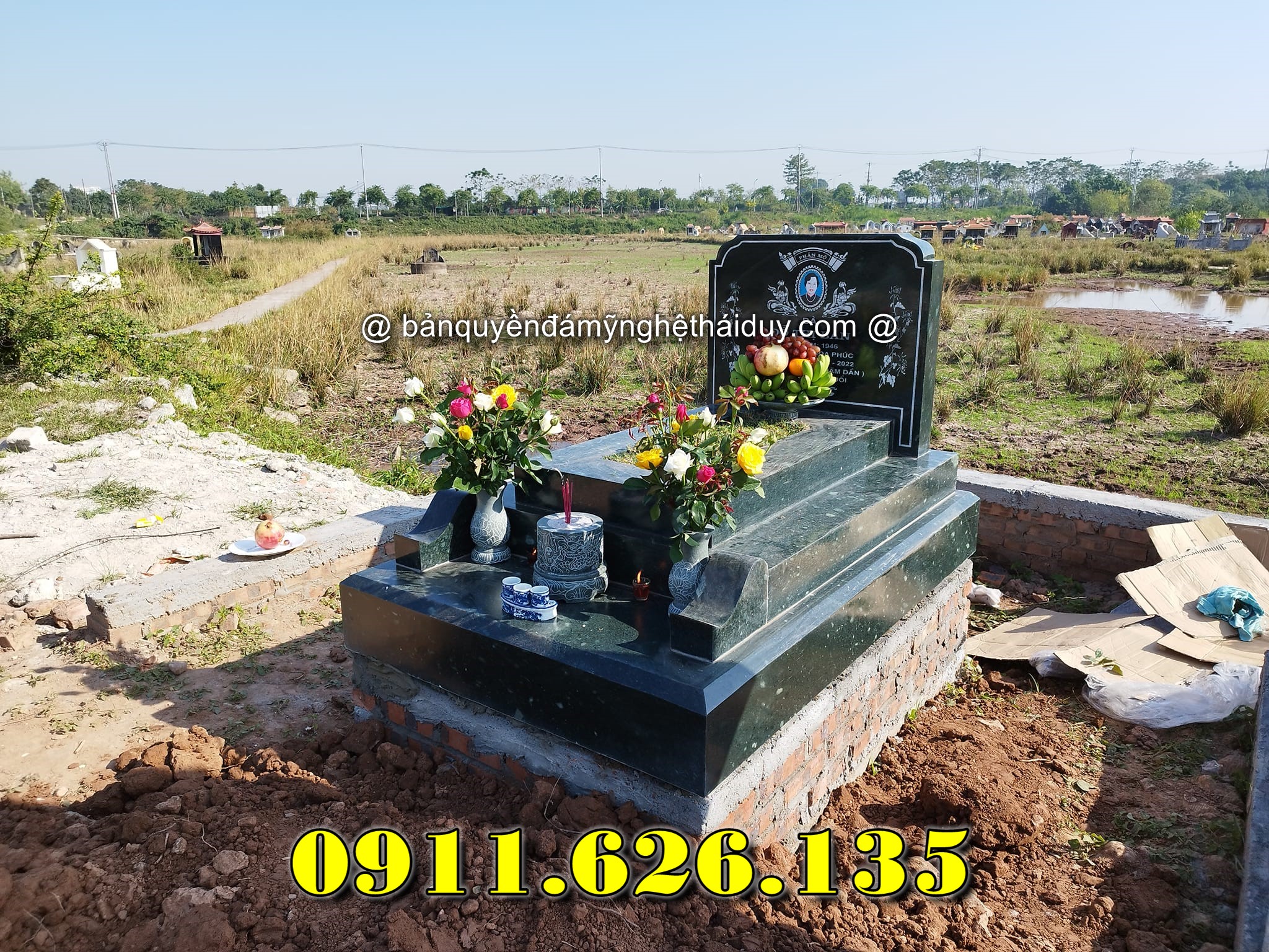 chúng tôi chuyên sản xuất và lắp đặt như, lăng mộ đá mộ đá ,hoa cương, xây mộ ,ngôi mộ ,đẹp, ốp gạch ,đẹp nhất ,đơin giản, mái che,mẫu mộ, khích thước,mộ một mái , mội hai mái ,đaị lý, xưởng sản xuất,nghĩa trang,kim tĩnh,nhà mồ,huyệt mộ,mồ mả,hung táng,cải táng,nấm mồ,đắp mồ,gia đình, giòng họ,