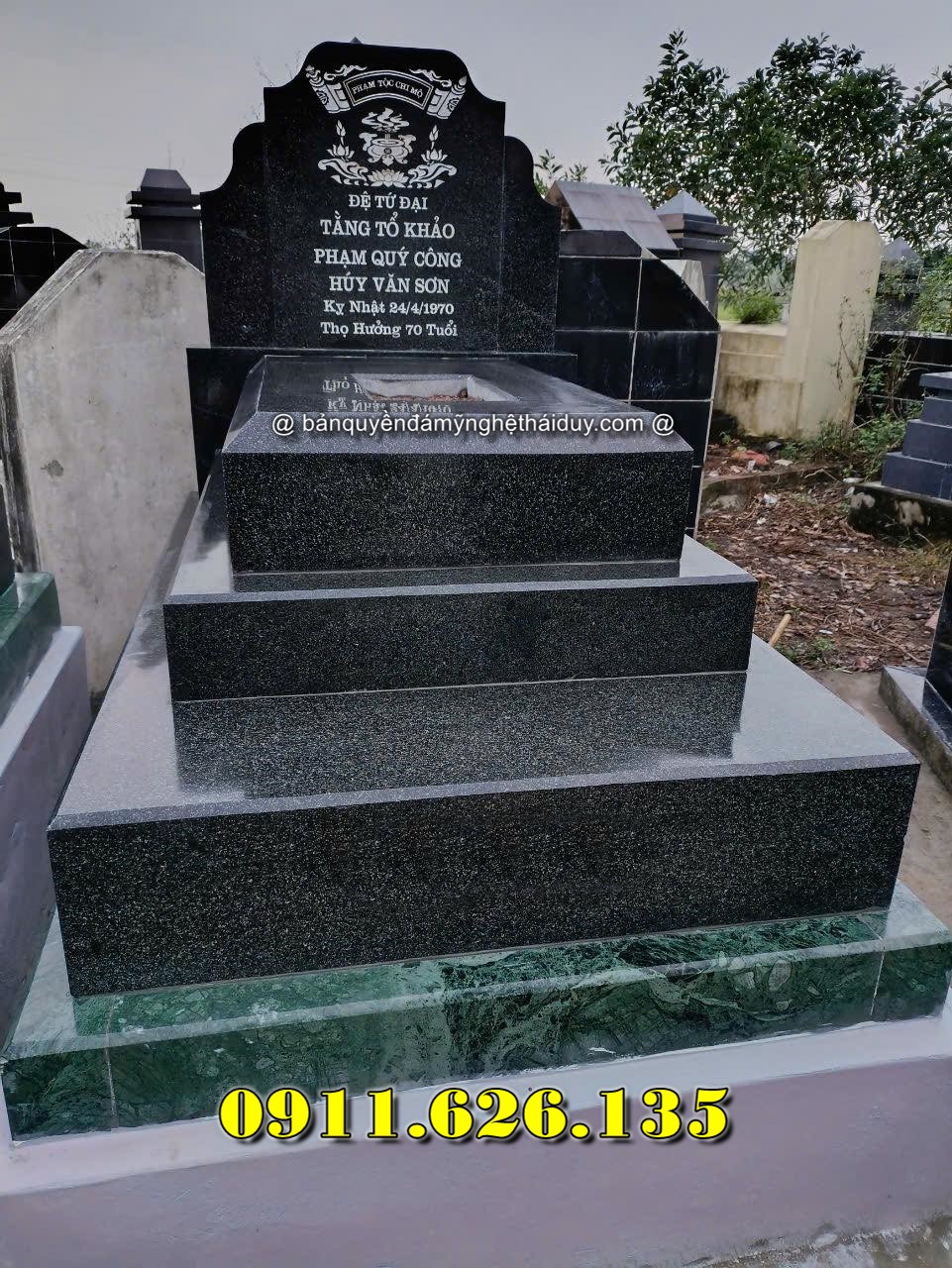 chúng tôi chuyên sản xuất và lắp đặt như, lăng mộ đá mộ đá ,hoa cương, xây mộ ,ngôi mộ ,đẹp, ốp gạch ,đẹp nhất ,đơin giản, mái che,mẫu mộ, khích thước,mộ một mái , mội hai mái ,đaị lý, xưởng sản xuất,nghĩa trang,kim tĩnh,nhà mồ,huyệt mộ,mồ mả,hung táng,cải táng,nấm mồ,đắp mồ,gia đình, giòng họ,