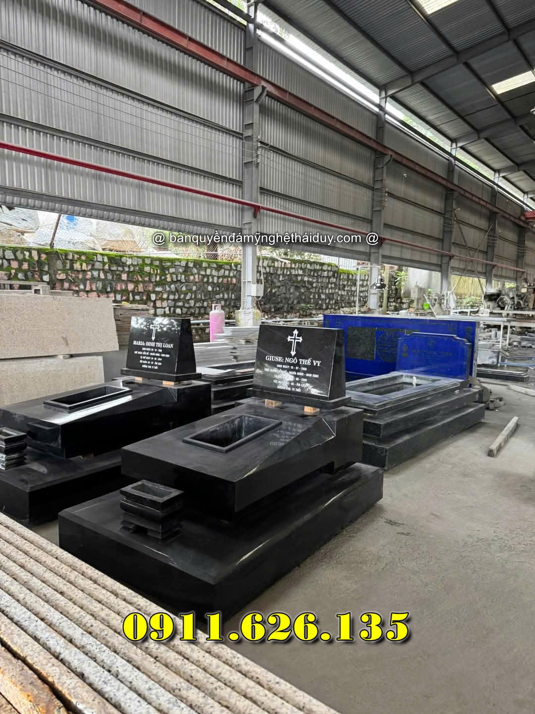 chúng tôi chuyên sản xuất và lắp đặt như, lăng mộ đá mộ đá ,hoa cương, xây mộ ,ngôi mộ ,đẹp, ốp gạch ,đẹp nhất ,đơin giản, mái che,mẫu mộ, khích thước,mộ một mái , mội hai mái ,đaị lý, xưởng sản xuất,nghĩa trang,kim tĩnh,nhà mồ,huyệt mộ,mồ mả,hung táng,cải táng,nấm mồ,đắp mồ,gia đình, giòng họ,