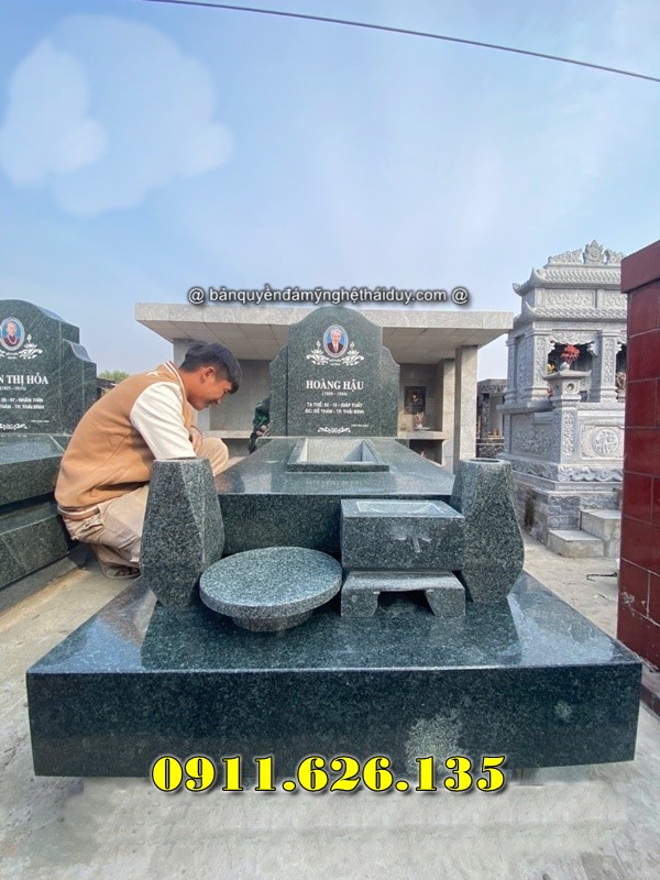 chúng tôi chuyên sản xuất và lắp đặt như, lăng mộ đá mộ đá ,hoa cương, xây mộ ,ngôi mộ ,đẹp, ốp gạch ,đẹp nhất ,đơin giản, mái che,mẫu mộ, khích thước,mộ một mái , mội hai mái ,đaị lý, xưởng sản xuất,nghĩa trang,kim tĩnh,nhà mồ,huyệt mộ,mồ mả,hung táng,cải táng,nấm mồ,đắp mồ,gia đình, giòng họ,