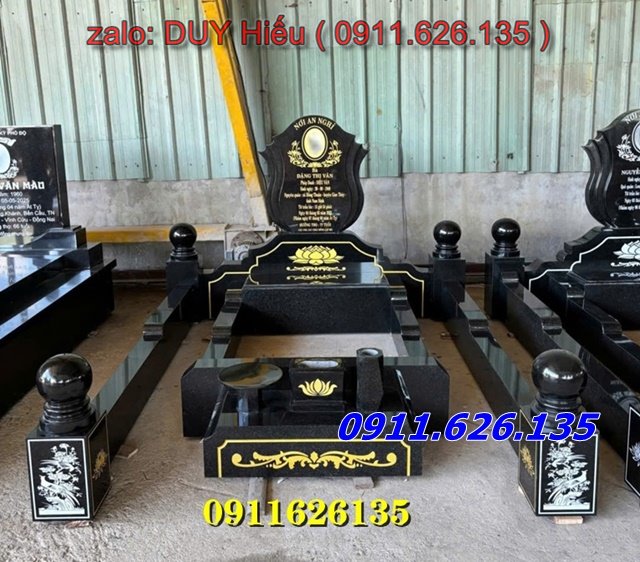 Mộ đá khối granite đen cao cấp tại Vĩnh Phúc