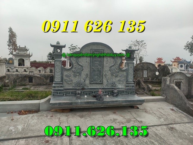 cơ sở chúng tôi chuyên sản xuất và lắp đặt trọn gói ,cuốn thư đá ,bình phong đá Cuốn thư đá ,Bình phong đá, Cuốn thư bình phong đá, Bình phong bằng đá ,hàng rào đá ,cột đồng chụ đá ,cột tứ trụ nhà thờ đá ,lư hương đá ,bàn lễ đá ,bậc tam cấp đá ng bao,Nghê đá, sư tử đá,Bàn thờ đá cây hương đá ,miếu thờ đá ,lăng mộ đá ,mộ đá ,